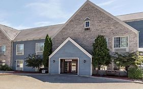 Baymont By Wyndham Mequon Milwaukee Area